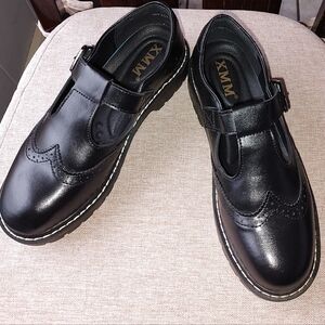 Black Wingtip Leather Mary Jane Shoes Size 7 NIB